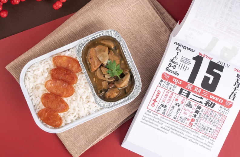 AirAsia Celebrates 18 Years of Partnership with SEE FAH, Serving the Legendary 90-Year-Old “SEE FAH’s Signature Braised Chicken in Brown Sauce” On Board